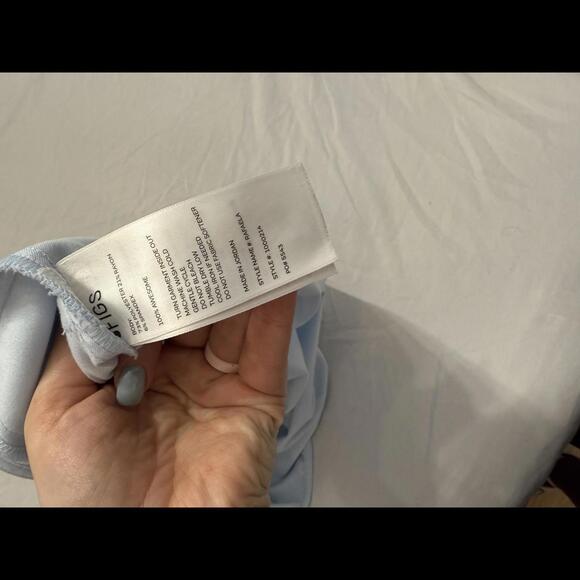 Figs Rafaela - Size Small - Picture 4 of 4